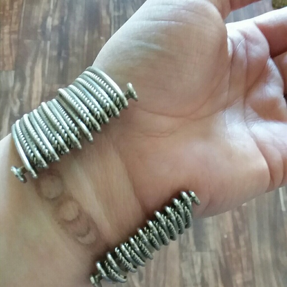 Bangle cuff - Picture 2 of 2